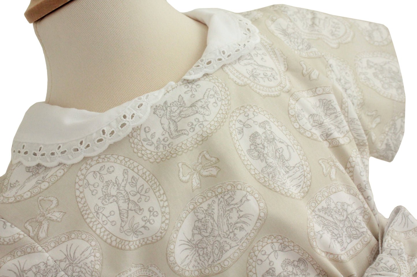 Mädchenkleid "Nostalgie" – Elegantes Vintage-Kleid mit Stickkragen