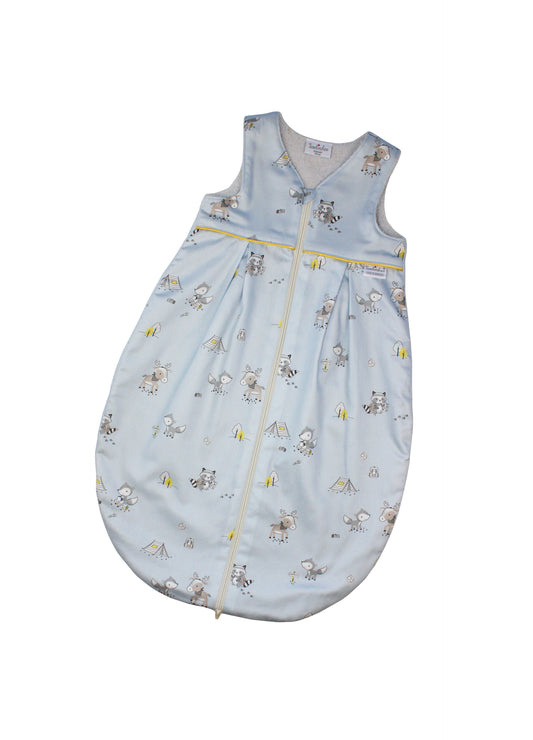Tavolinchen Frottierschlafsack "Camping Freunde " – Abenteuerlicher Babyschlafsack mit Wald- und Zeltmotiven für kleine Entdecker