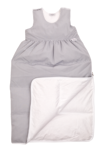Tavolinchen Daunenschlafsack „Twist Karo“ – für kleine Wunder mit großen Ansprüchen