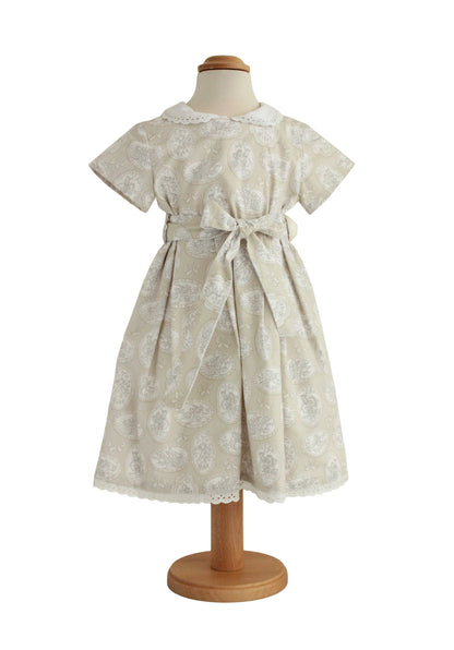 Mädchenkleid "Nostalgie" – Elegantes Vintage-Kleid mit Stickkragen